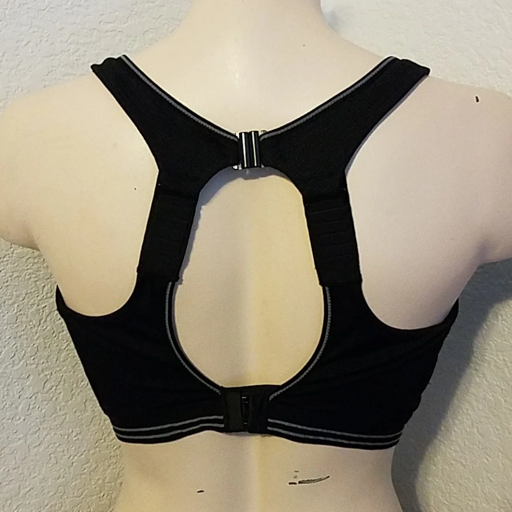 NEW La Isla Run brand ladies sports bra size 38F